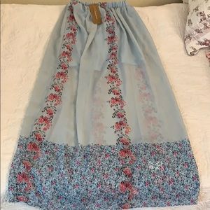 Francesca’s floral maxi skirt